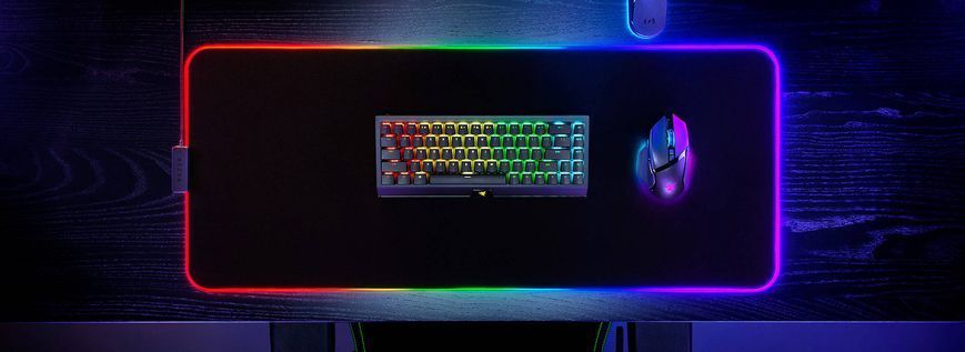 Ігрова поверхня Razer Strider Chroma RGB XXL (900х370х4мм), чорний RZ02-04490100-R3M1 фото