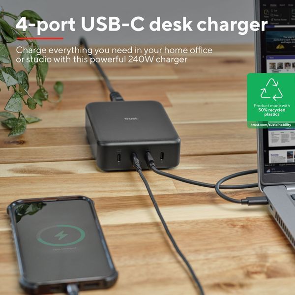 Зарядний пристрій мережевий Trust Maxo 240Вт,GaN, 4xUSB-C,PD, чорний 25413_TRUST фото