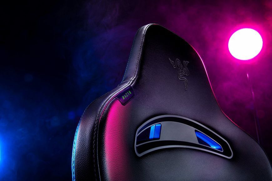 Крісло Razer Enki ПУ шкіра, 4D-Armrests, чорний RZ38-03720300-R3G1 фото