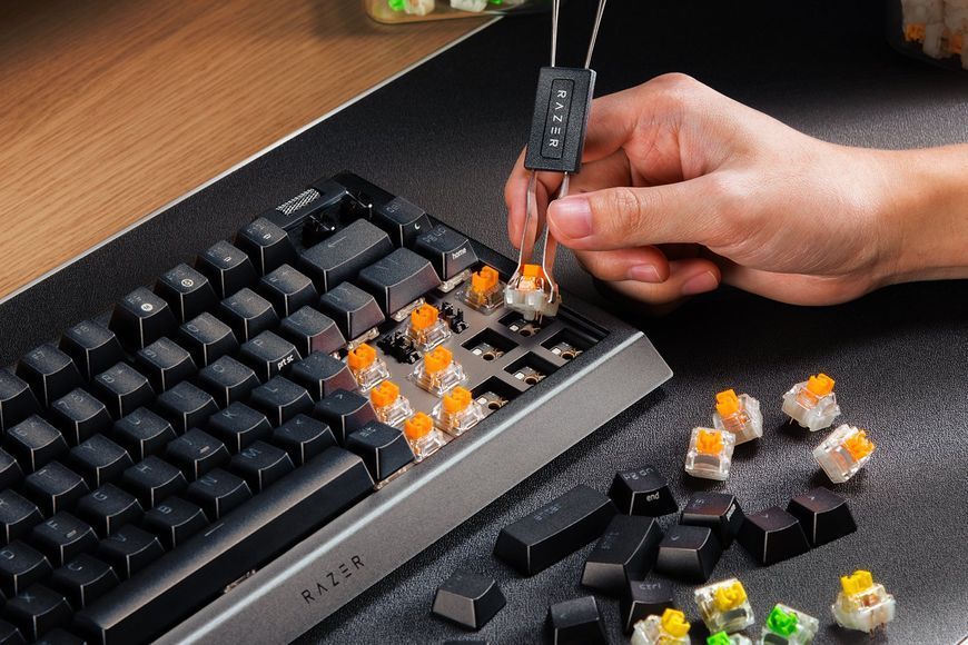 Клавіатура Razer BlackWidow V4 75% RGB 83key Mechanical Tactile Switch GEN-3, USB-A, EN, чорний RZ03-05000100-R3M1 фото